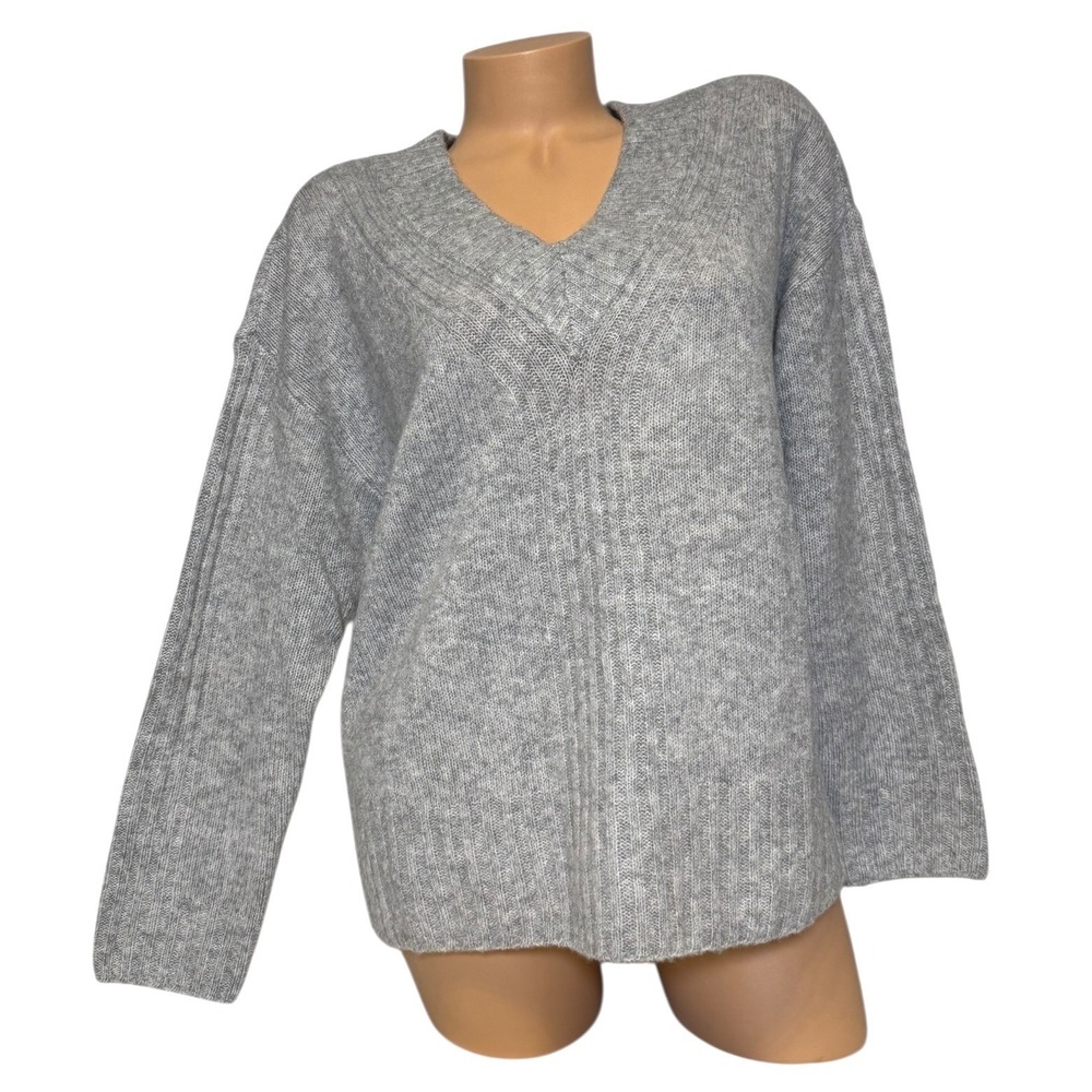 Talbots Womens Size LARGE‎ V Neck Ribbed Knit Sweater Light Gray Wool Blend